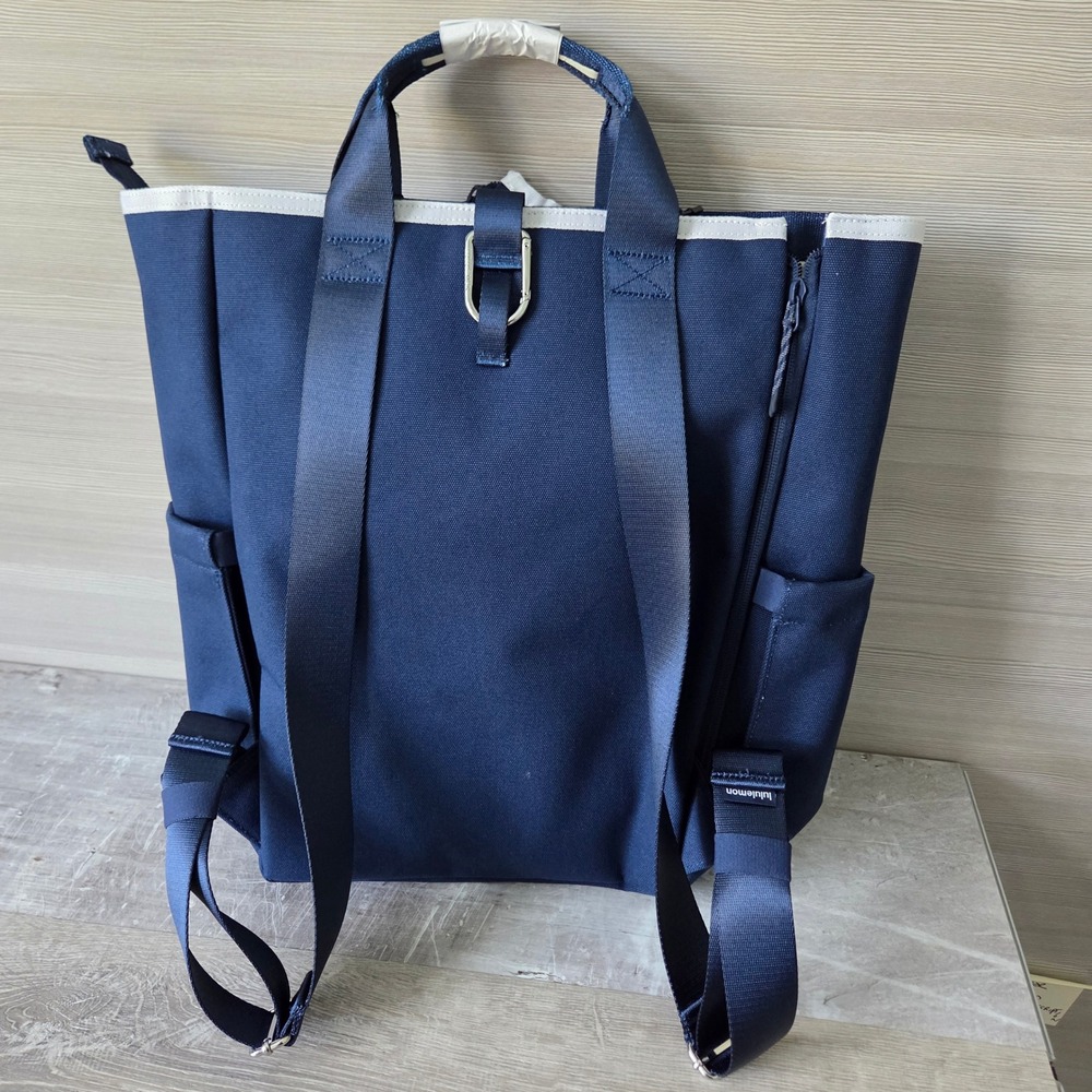 Lululemon Racket Bag Backpack Tote Blue White Cotton Canvas Convertible 19L NEW - Picture 2 of 16